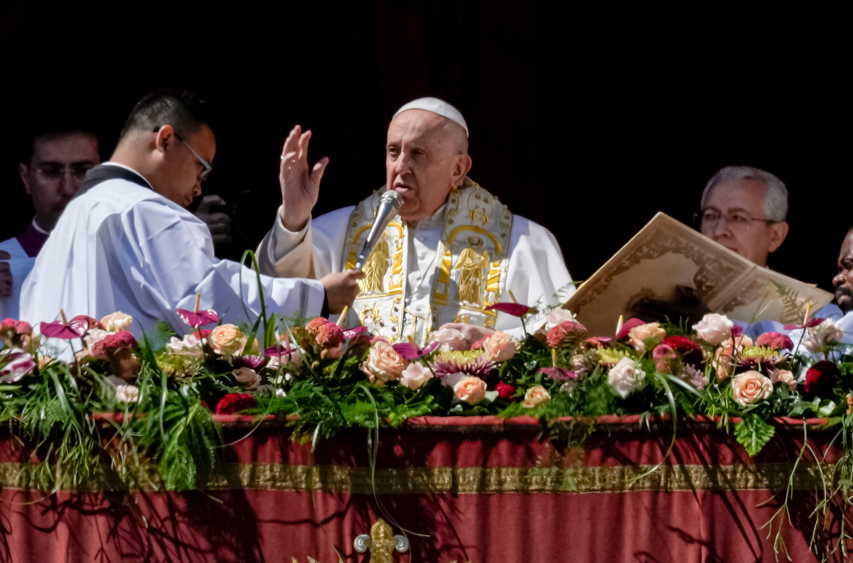 Urbi et Orbi: Το μήνυμα του Πάπα Φραγκίσκου για το Πάσχα των Καθολικών