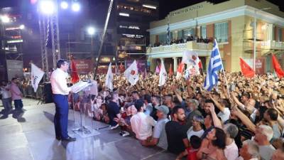 Τσίπρας: Μπορούν να προσφέρουν προοπτική αυτοί που έστησαν εθνική σκευωρία στο Μακεδονικό;