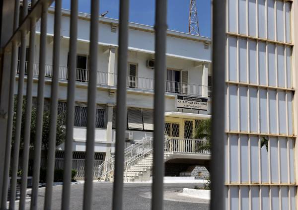 Φυλακές Κορυδαλλού: Αρνητικά τα δυο επαναληπτικά τεστ για Covid-19 σε κρατούμενο
