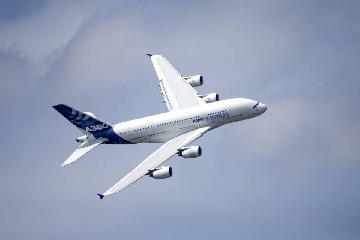 Η Airbus σταματά την παραγωγή superjumbo A380