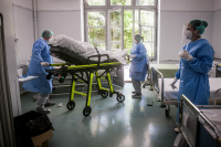 Μετάλλαξη Δέλτα: Διπλάσιος ο κίνδυνος νοσηλείας σύμφωνα με βρετανική έρευνα