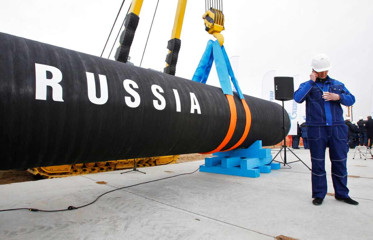 Η Ρωσία παίρνει το πάνω χέρι στην πετρελαϊκή κρίση - Ανάλυση Bloomberg