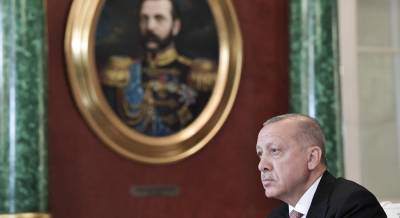 Ο Ερντογάν θα αντιμετωπίσει τους εσωκομματικούς αντιπάλους του για το πρόσφατο αποτέλεσμα