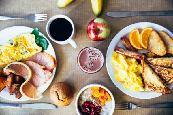 Νέα μελέτη ανατρέπει όσα ξέρατε για το πρωινό