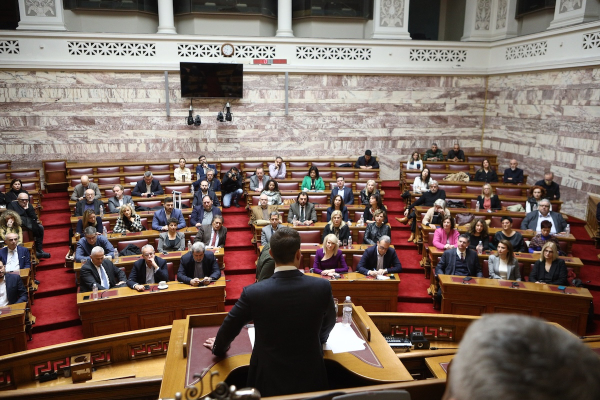 ΣΥΡΙΖΑ: «Η ανυπαρξία συγκροτημένης, συνεκτικής πολιτικής της κυβέρνησης πλήττει τα συμφέροντα της χώρας»