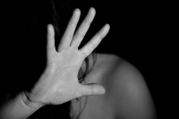 Νέο φρικτό περιστατικό βιασμού ανήλικης: Συνελήφθη ο πατέρας 14χρονης