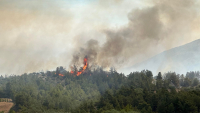 Ώρες αγωνίας στη Ρόδο: Μαίνεται η φωτιά – Οι 5 «κόκκινες» περιοχές που τρομάζουν για νέες πυρκαγιές