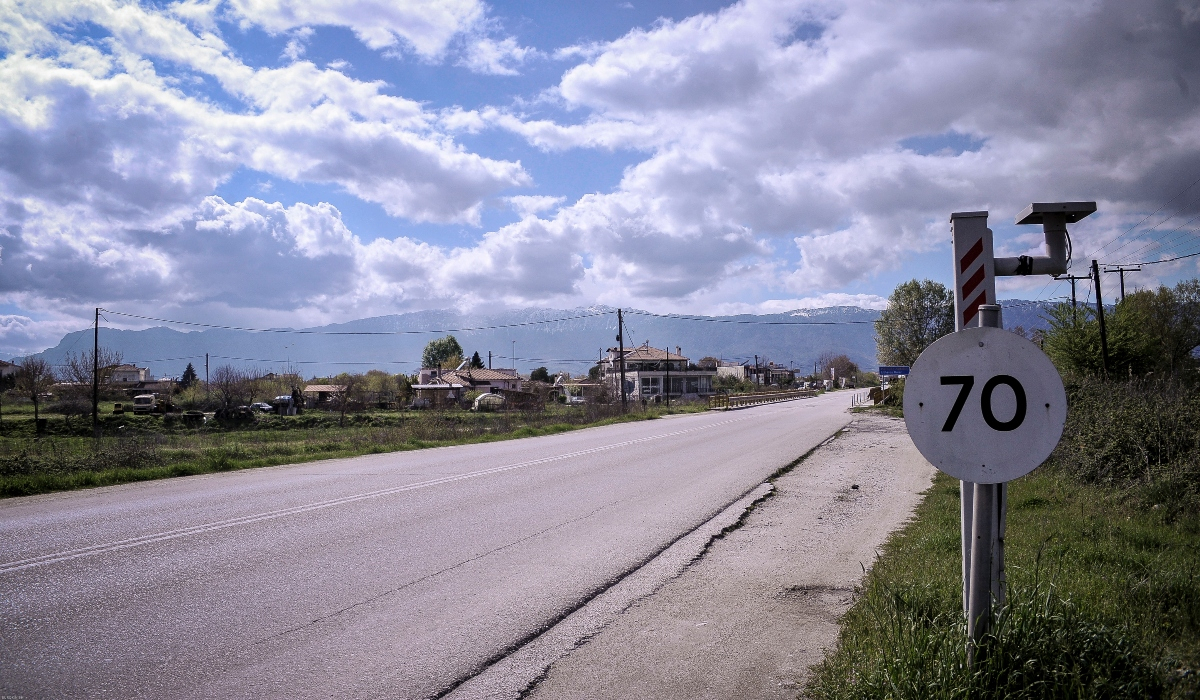 «Γκαζιάρηδες» οι οδηγοί στην Κρήτη: 1 στα 4 παραβάσεις για υπερβολική ταχύτητα