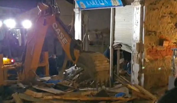 Καστοριά: Χωρίς τις αισθήσεις του ανασύρθηκε ο άνδρας που καταπλακώθηκε από κτήριο