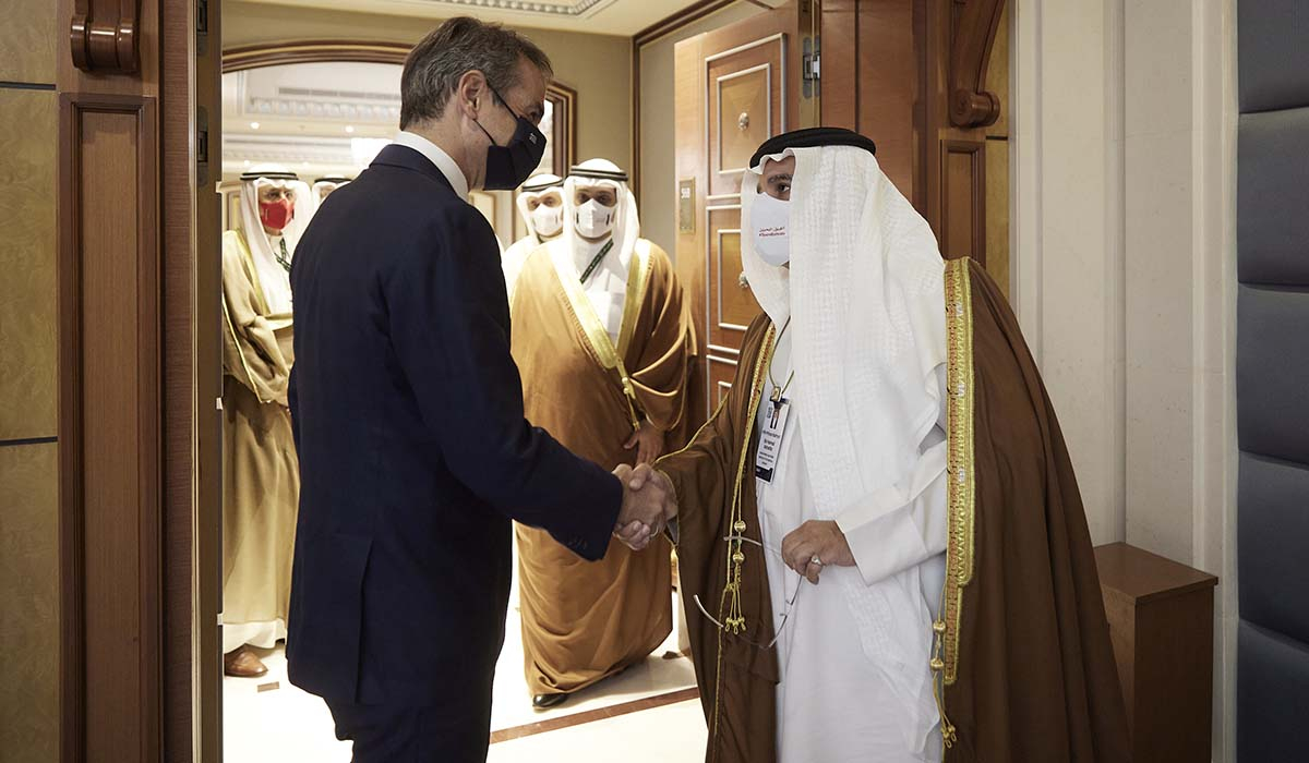 Συνάντηση Μητσοτάκη με τον πρίγκιπα διάδοχο του Μπαχρέιν για επενδύσεις και τουρισμό