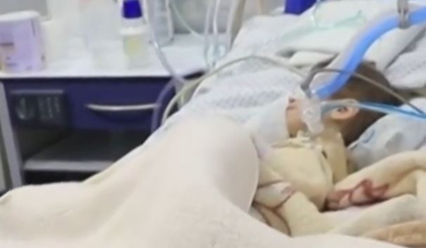 Γάζα: Συγκλονίζει γιατρός σε νοσοκομείο - «Αν θέλετε να μας σκοτώσετε, σκοτώστε μας όσο εργαζόμαστε εδώ»