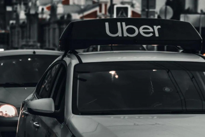 Σκάνδαλο Uber: Πληρωμένα media και μετοχές σε ιδιοκτήτες ΜΜΕ