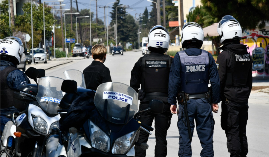 Σκέρτσος: Καμία μελέτη δε δείχνει ότι οι αστυνομικοί μεταδίδουν τον κορονοϊό