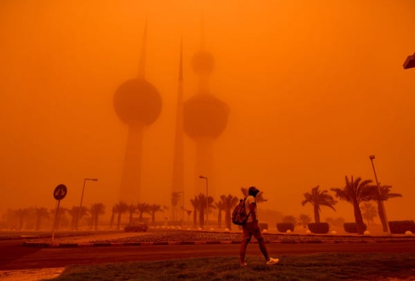 Αμμοθύελλα σε Ιράκ, Κουβέιτ, Σαουδική Αραβία - Εικόνες σαν από άλλο πλανήτη
