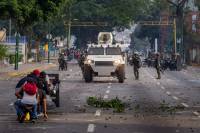 Βενεζουέλα: 35 νεκροί και 850 συλλήψεις έπειτα από μία εβδομάδα διαδηλώσεων