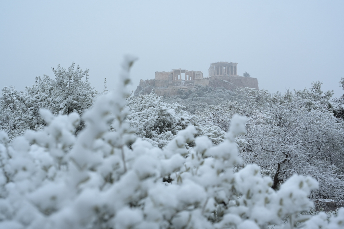  Τα νεότερα για τα χιόνια στην Αθήνα