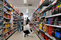 Τρόφιμα με το δελτίο στα σούπερ μάρκετ στη Βρετανία