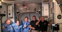 SpaceX: Είσοδος αστροναύτη με το δεξί… στον Διεθνή Διαστημικό Σταθμό