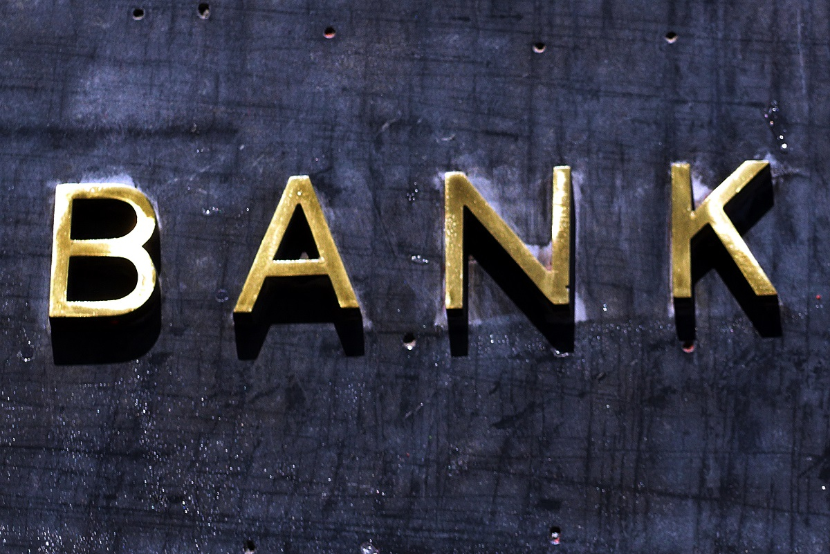 Οι τράπεζες γλύφουν τις πληγές τους από τα κόκκινα δάνεια