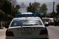 Άγιος Δημήτριος: Άγρια συμπλοκή ανηλίκων με μαχαίρια και γκλοπ - Δύο τραυματίες