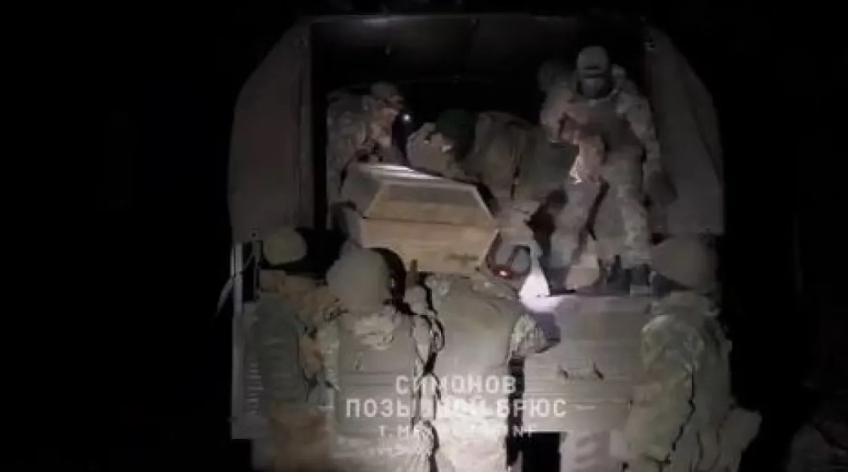 Ρωσία: Ο επικεφαλής της Wagner δημοσιοποιεί βίντεο με φέρετρα Ουκρανών στρατιωτών