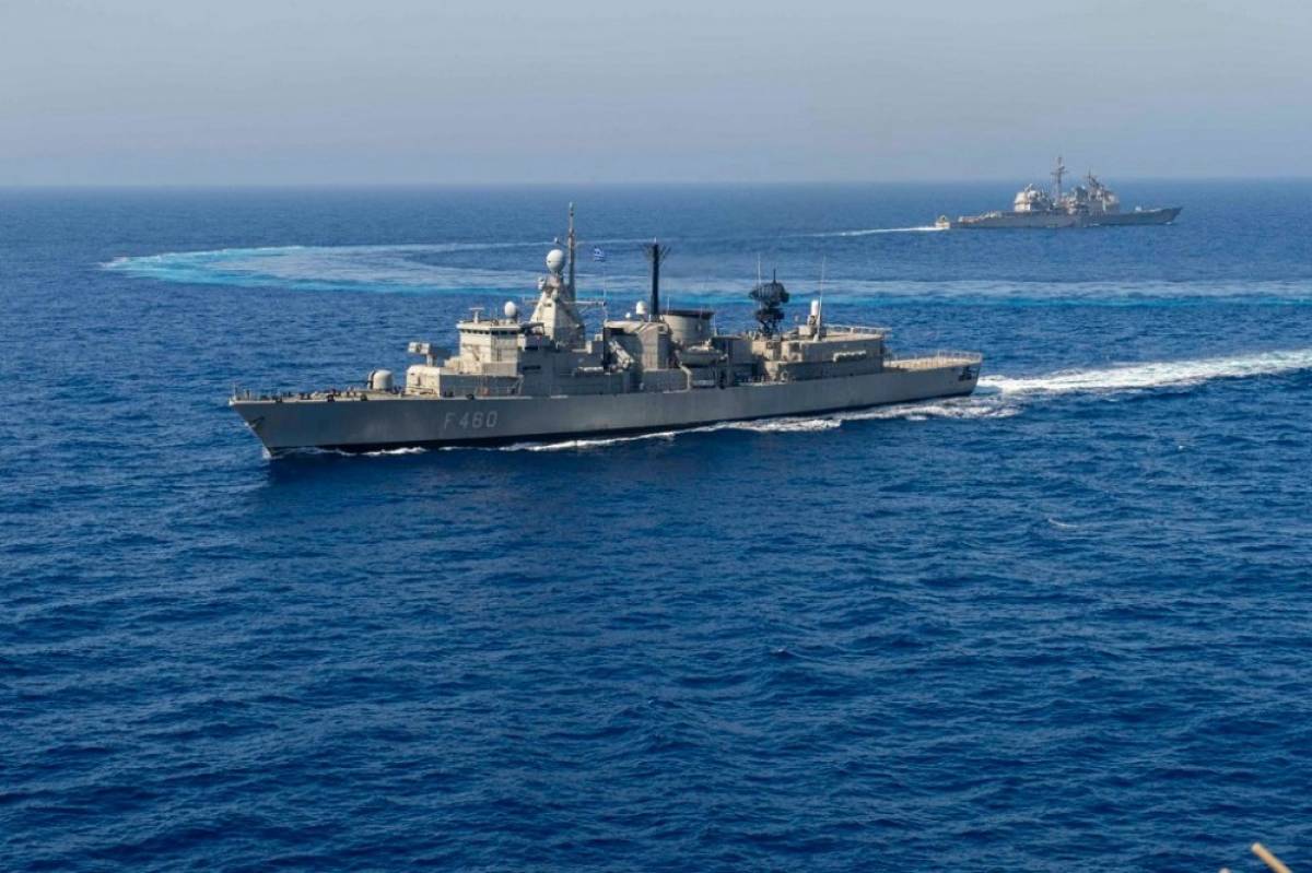 Αποπλέουν τρια πολεμικά πλοία μετά τις απειλές Ερντογάν - Εντολή ετοιμότητας