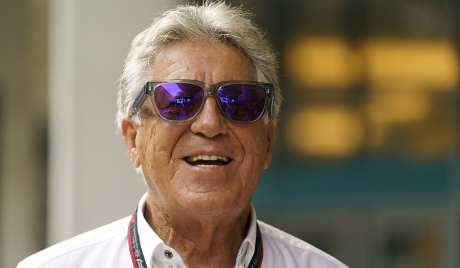 F1: Ο 82χρονος Μάριο Αντρέτι θα οδηγήσει μονοθέσιο της McLaren
