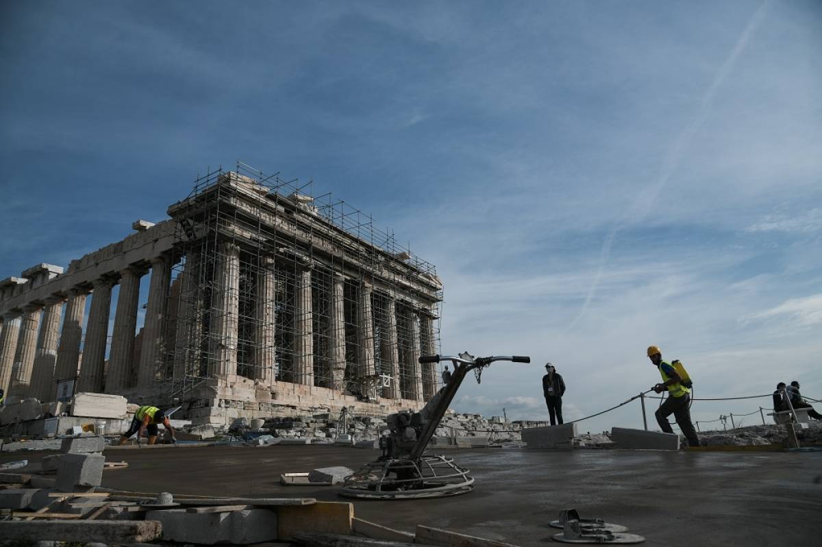 Υπουργείο Πολιτισμού: Η Ακρόπολη πλημμυρίζει από το 2013