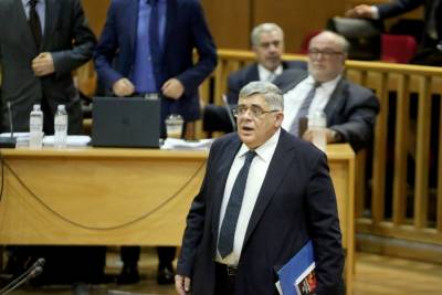 Δίκη Χρυσής Αυγής: Για «πολιτική δίωξη» κάνει λόγο ο Νίκος Μιχαλολιάκος (Εικόνες)