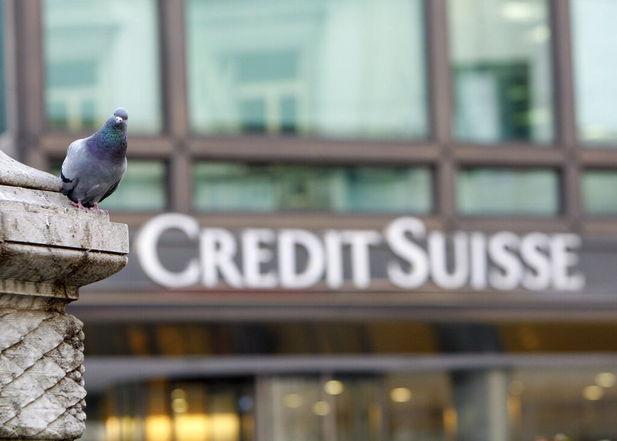 FT: Κρατική στήριξη ζήτησε η Credit Suisse μετά το κραχ στα χρηματιστήρια