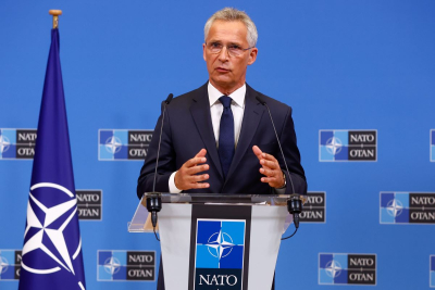 NATO: Καταδικάζει την «αρπαγή» του Πούτιν, «μισόλογα» για την ένταξη της Ουκρανίας