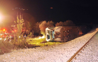 Εκτροχιασμός τρένου στα Τέμπη - Πληροφορίες για εγκλωβισμένους και τραυματίες