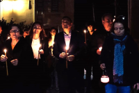 Ο Αλέξης Τσίπρας στην περιφορά του Επιταφίου στην Κέρκυρα (βίντεο)