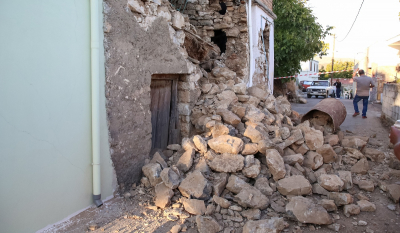 Σεισμός στην Κρήτη: Περιμένουν ισχυρό μετασεισμό 5 ρίχτερ - 1000 σπίτια με ζημιές (Βίντεο - Φωτογραφίες)