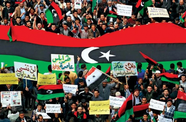 Λιβύη: Ανταλλαγές πυρών και εκρήξεις στην Τρίπολη εν μέσω πολιτικής αντιπαράθεσης