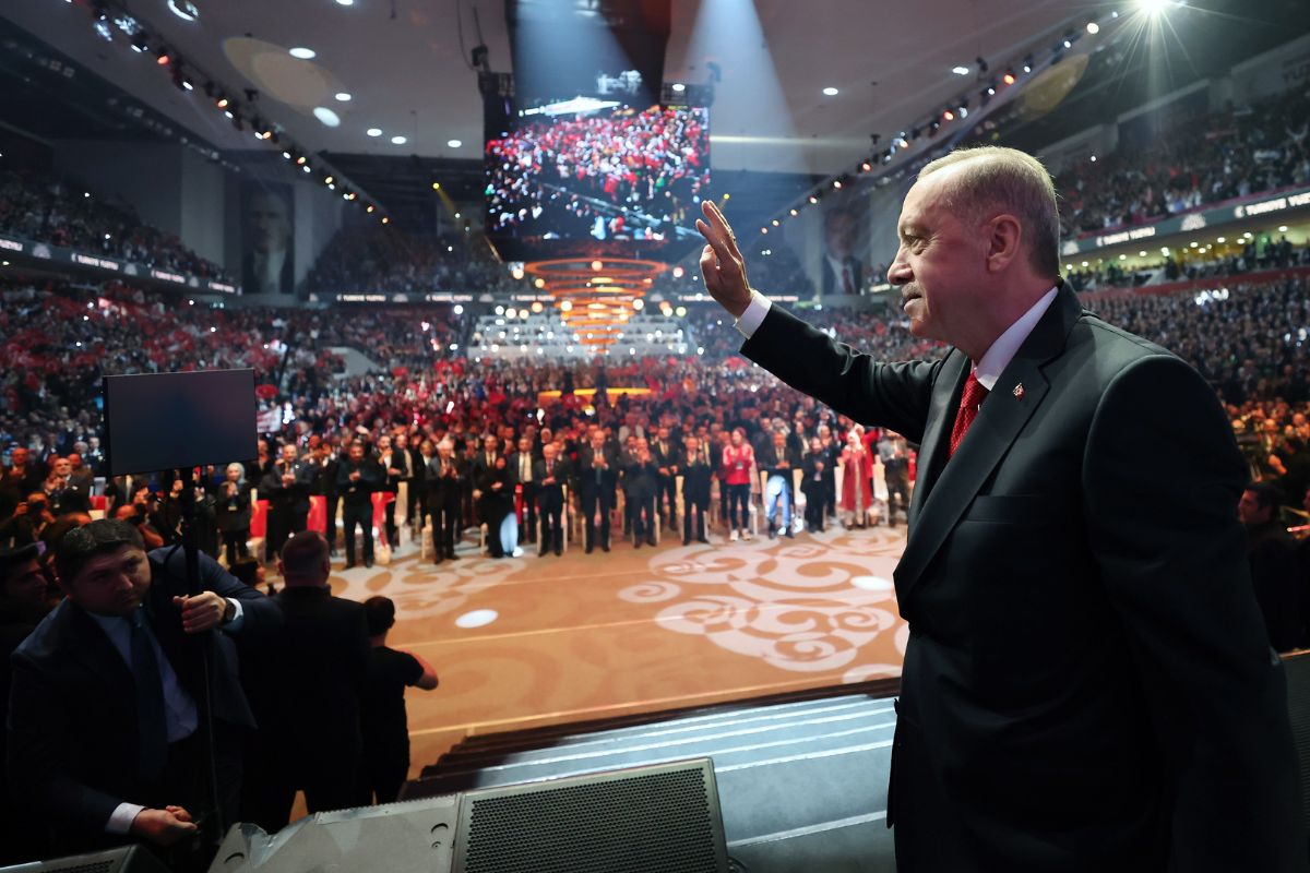«Σόου» Ερντογάν για τον «Τουρκικό αιώνα» - Τι είπε για Αγιά Σοφιά, νέο Σύνταγμα