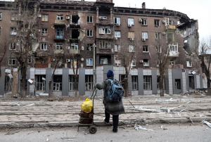 Ουκρανία: Την τελική επίθεση με αλεξιπτωτιστές ετοιμάζουν οι Ρώσοι στη Μαριούπολη
