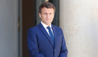 Γαλλία: Προηγείται 1% ο Μακρόν έναντι του Μελανσόν, ενόψει των βουλευτικών εκλογών