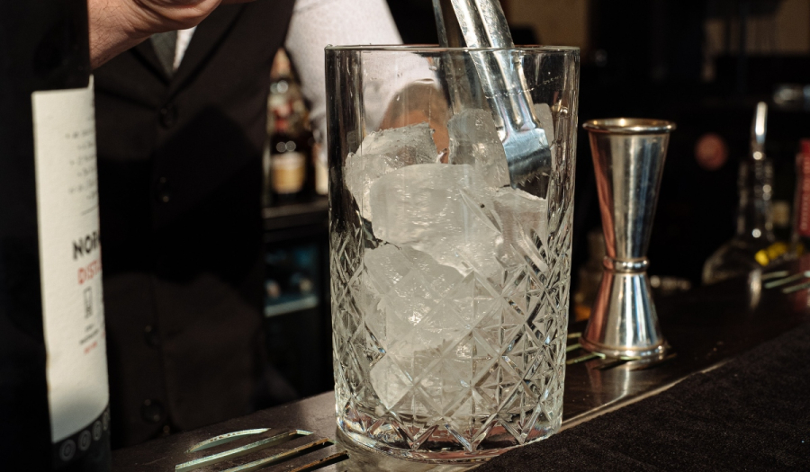 Θεσσαλονίκη: Bar-restaurant χρεώνει ακόμα και τον... πάγο