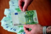 Τέλος τα μετρητά για συναλλαγές πάνω από 200 ευρώ
