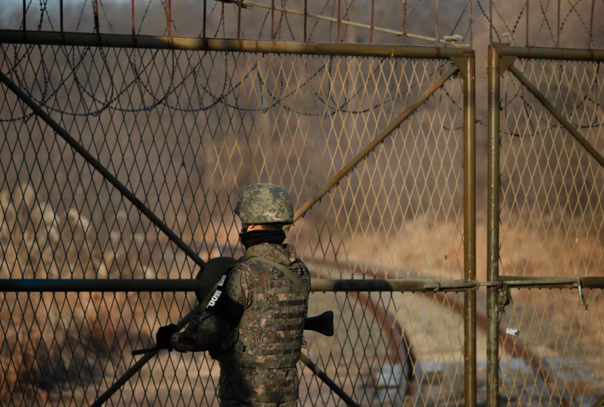 Νότια Κορέα: Στρατιώτης άνοιξε πυρ κατά λάθος κοντά στα σύνορα με τη Βόρεια Κορέα