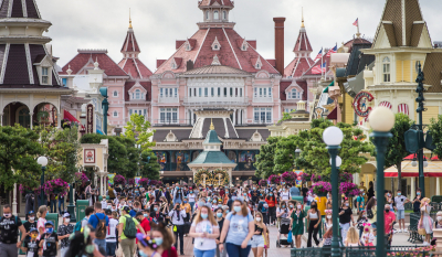 Άνοιξε ξανά η Disneyland στο Παρίσι - Με μέτρα και χωρίς αγκαλιές στον Μίκι