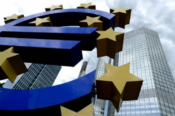 Εκτός κανονικού QE η Ελλάδα - «Παρηγοριά» με επανεπενδύσεις