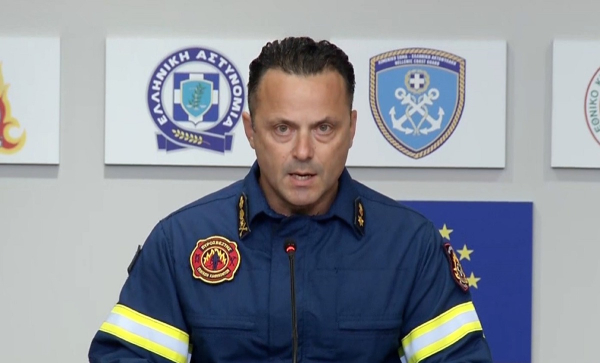 «Χρειάζει πολλή προσοχή σήμερα»: Η ανησυχία της Πυροσβεστικής για τη φωτιά στη Ρόδο