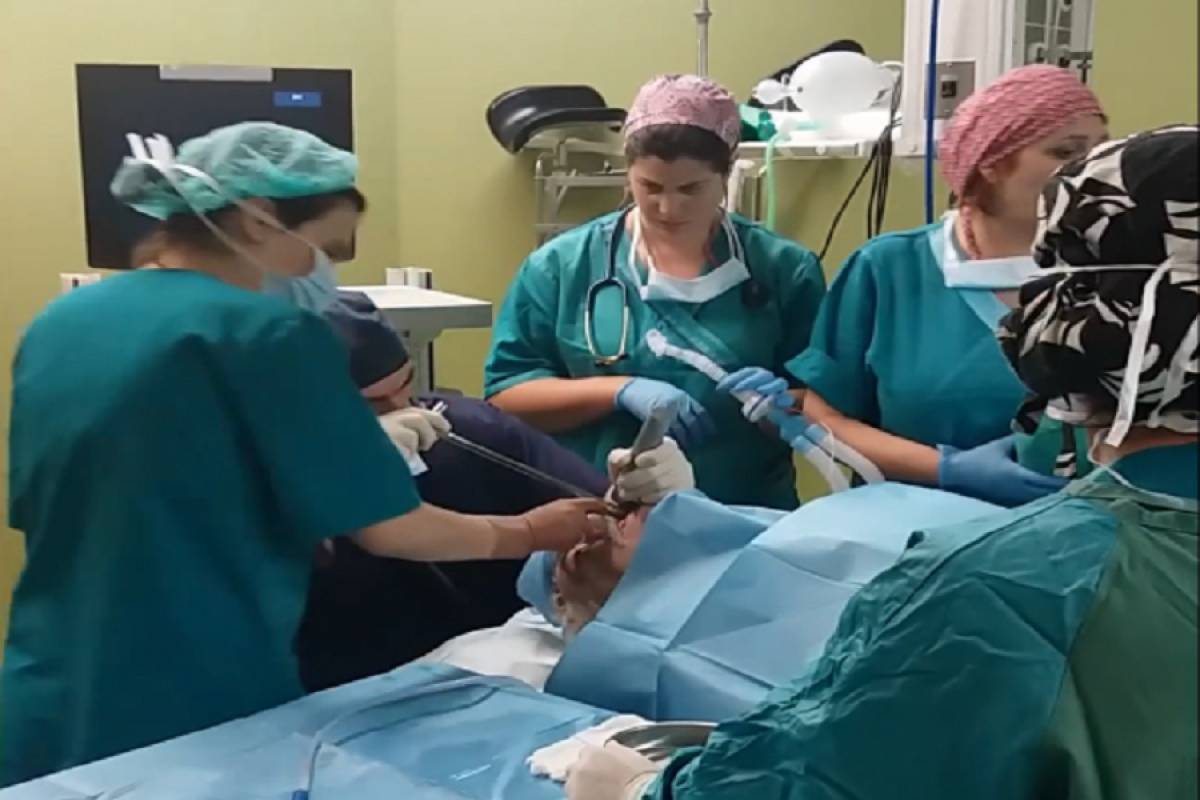 Συγκλονιστικό βίντεο: Η αγωνιώδης καθημερινότητα σε ένα χειρουργείο