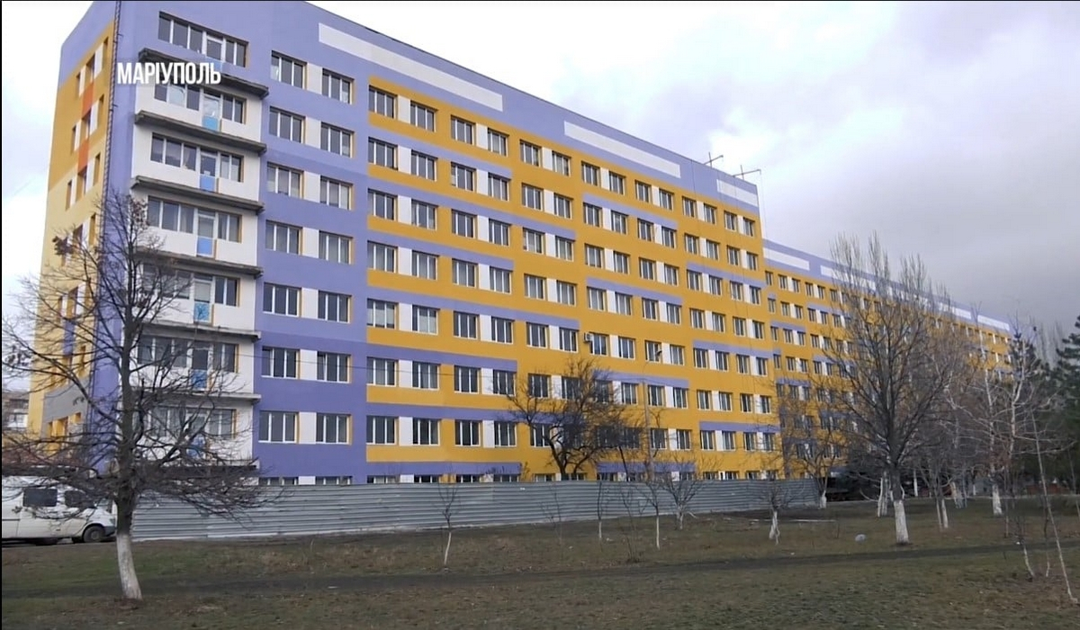 Ρώσοι κρατούν 400 ομήρους σε νοσοκομείο στη Μαριούπολη καταγγέλλει το Κίεβο