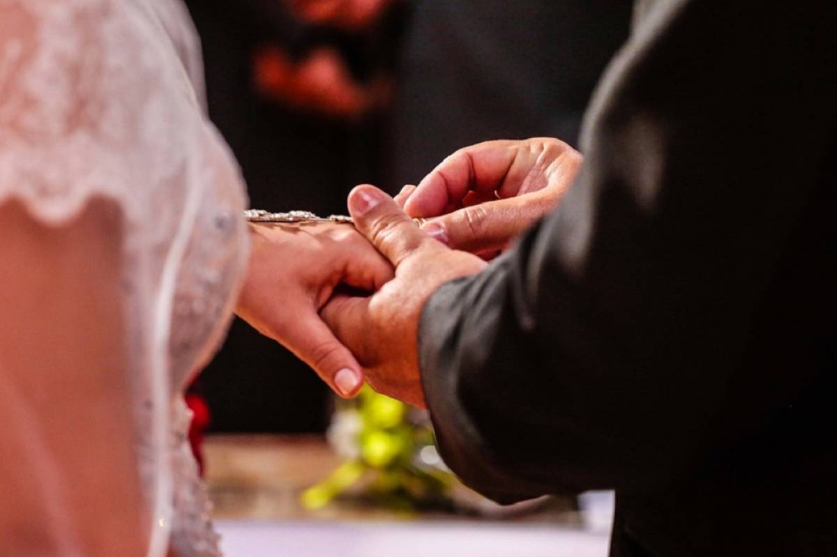 Η ελεύθερη σχέση κερδίζει έδαφος: Swinging και ανοιχτός γάμος «λειτουργούν» για κάποια ζευγάρια