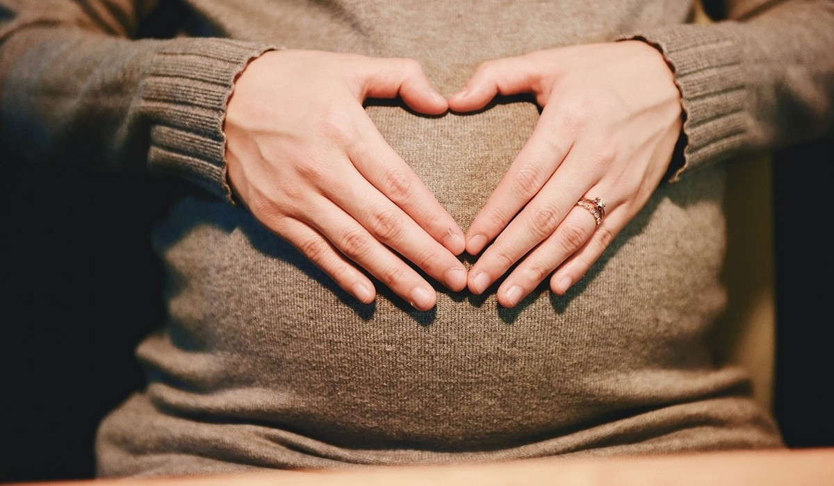 Εμβόλιο Pfizer - εγκυμοσύνη: Νέα μελέτη για αποτελεσματικότητα, παρενέργειες