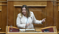 ΣΥΡΙΖΑ: Η υφυπουργός Εργασίας ξεπέρασε κάθε όριο χυδαιότητας