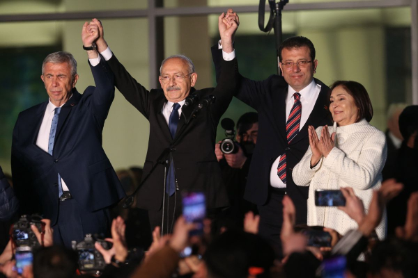 Κιλιτσντάρογλου: Δεν θα μείνει στο «παράνομο» παλάτι του Ερντογάν αν εκλεγεί πρόεδρος
